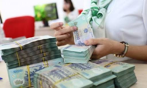 NHNN quay đầu bơm ròng gần 25.000 tỷ tuần qua, lãi suất liên ngân hàng tăng trở lại